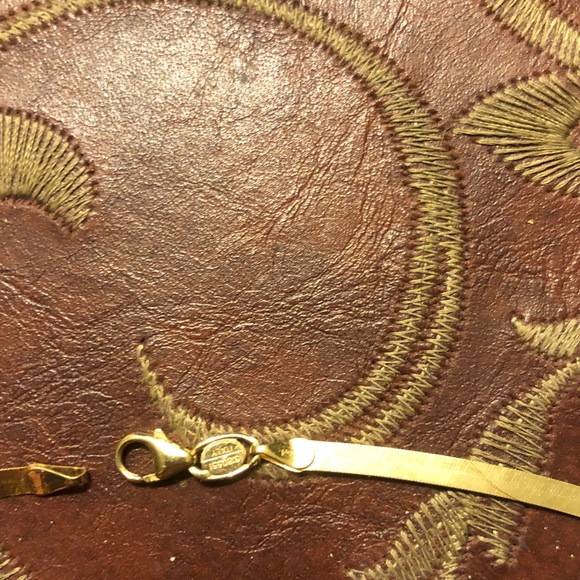 Unisex herringbone 14k necklace - Picture 3 of 16